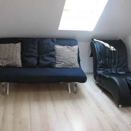 Apartament *